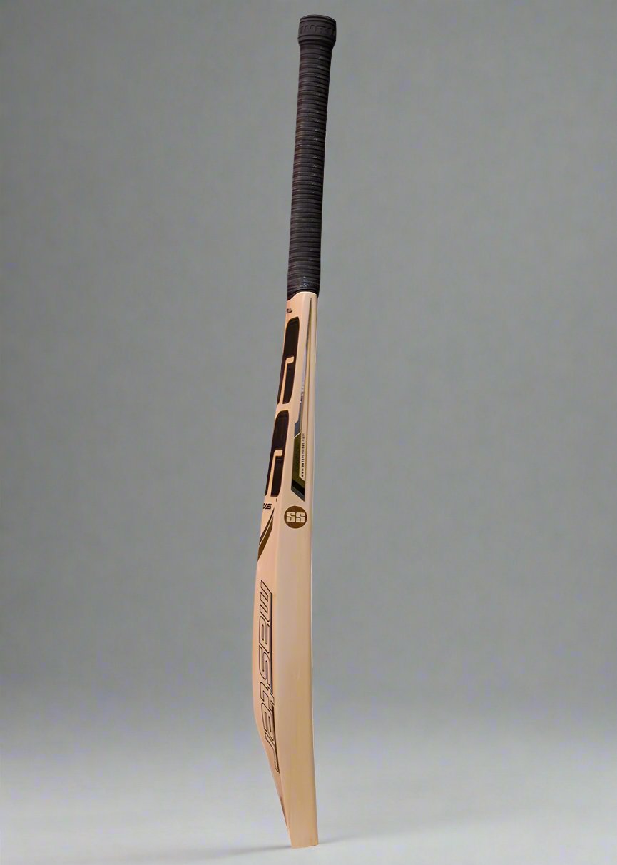 SS Master 8000 - English Willow Grade 1
