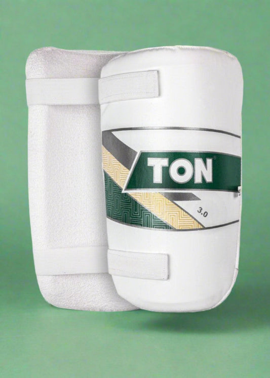 Ton 3.0 Cricket Thigh Pad (Right)